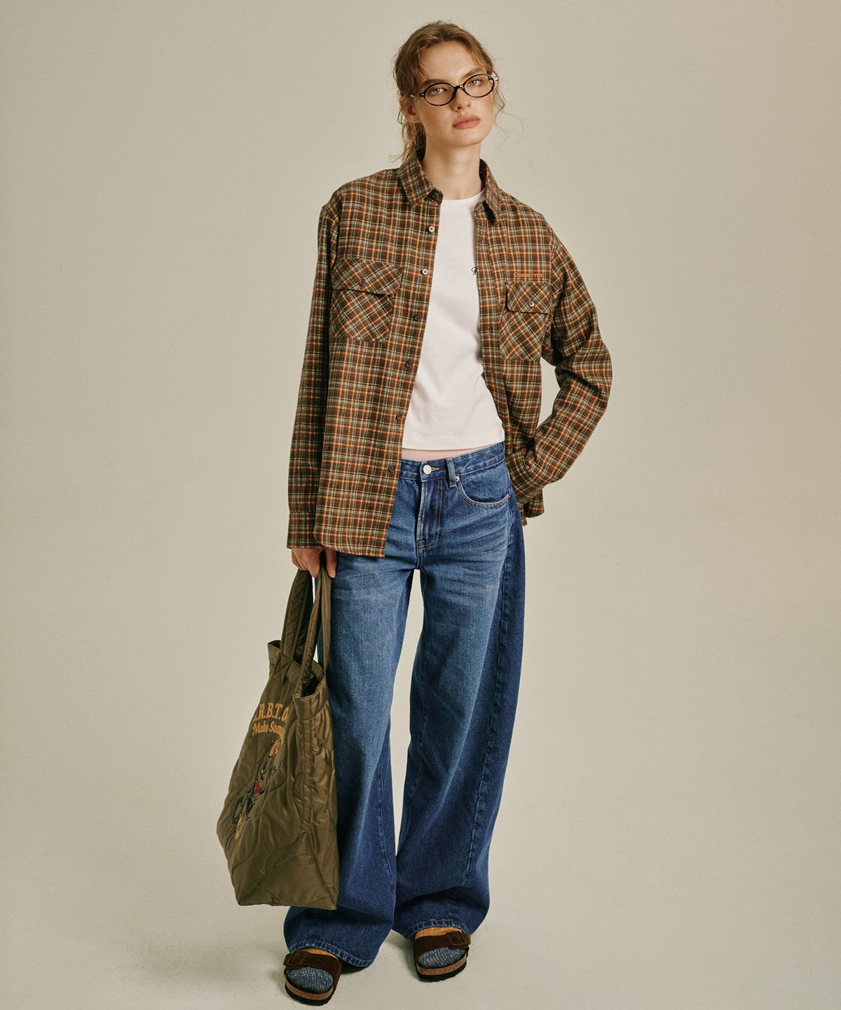 그린버터(GREENBUTTER) Butter Boy Bag (Khaki)