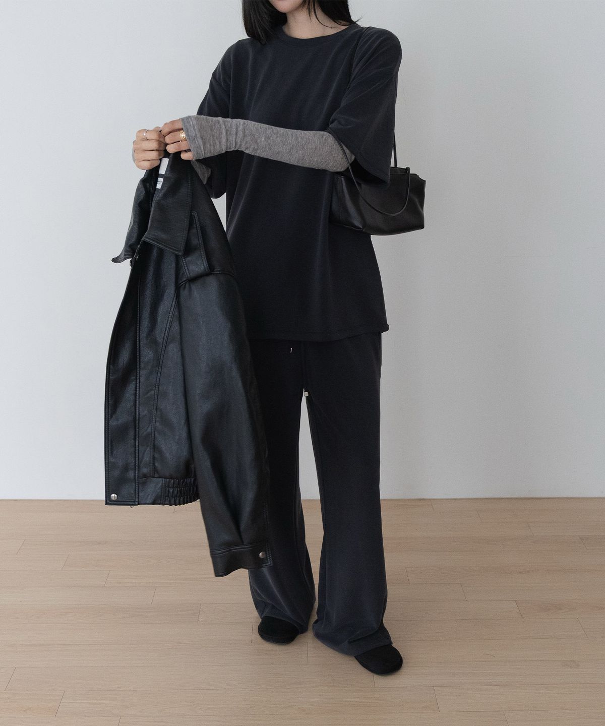 가더(GARDER) Essen Pants (Charcoal)