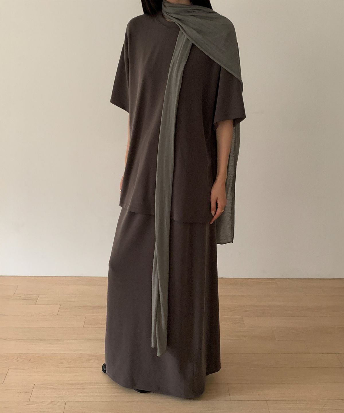 가더(GARDER) Essen Long Skirt (Brown)