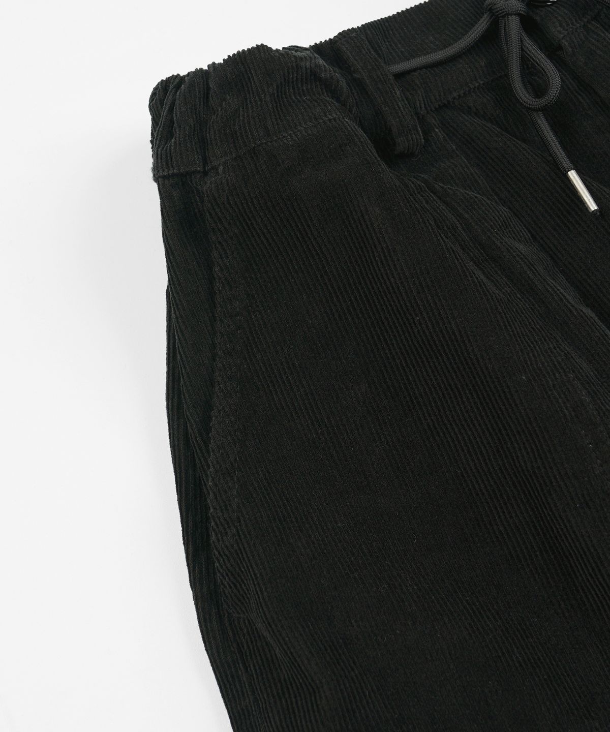 프리즘웍스(FRIZMWORKS) CORDUROY BALLOON PANTS _ BLACK