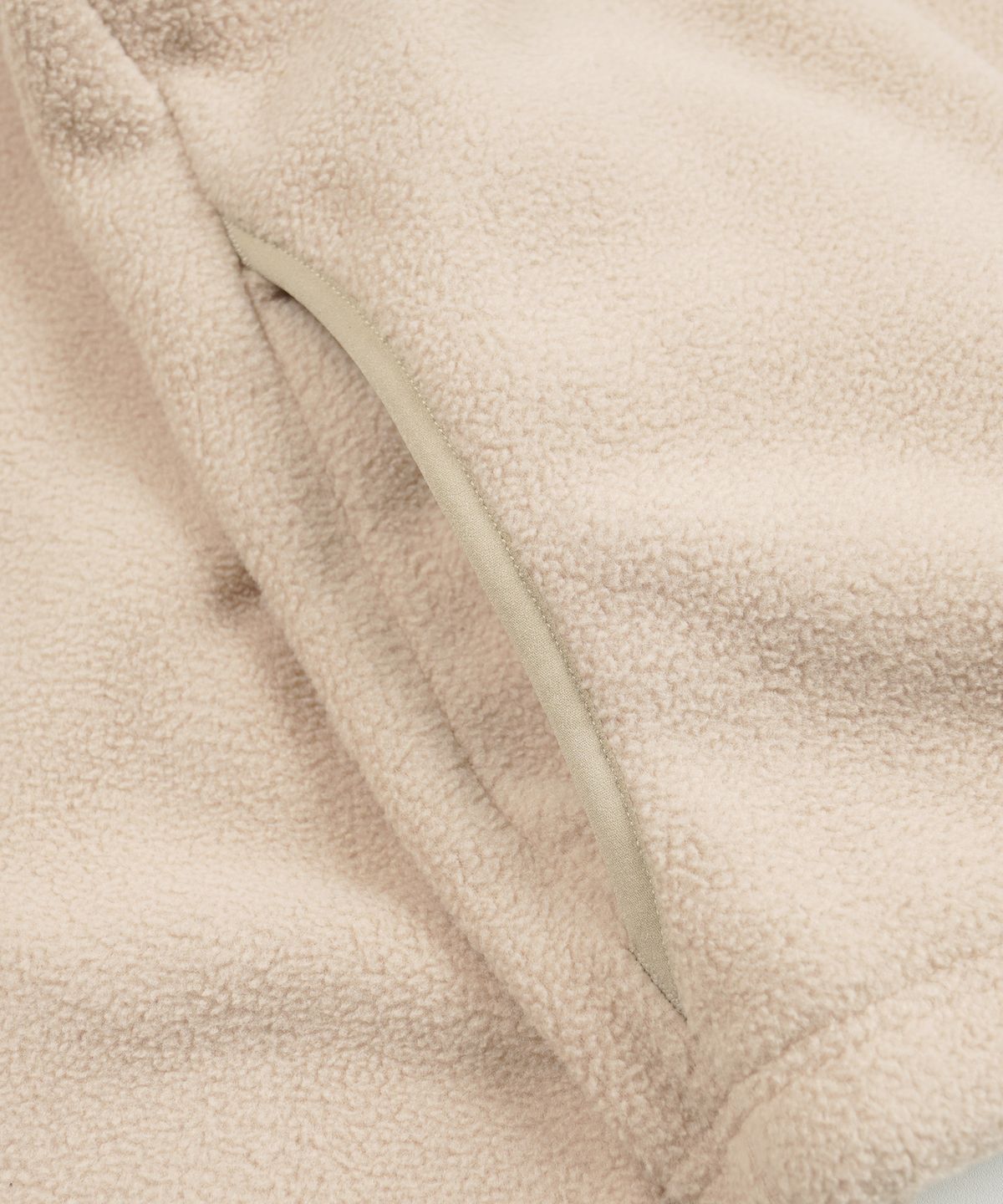 프리즘웍스(FRIZMWORKS) MOCK NECK FLEECE ANORAK PARKA _ BEIGE