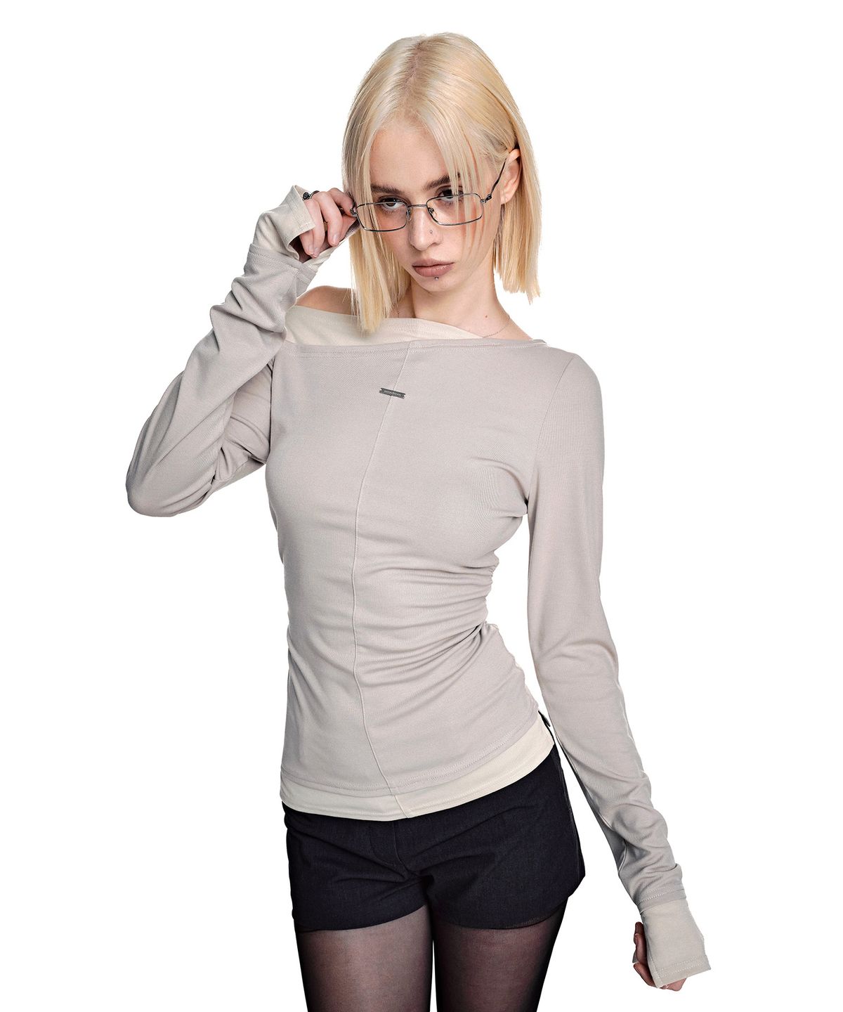 세컨모놀로그(SECONDMONO) Slim Fit Layered Off-Shoulder Top [LGRAY]_SEWTS039LGRAY