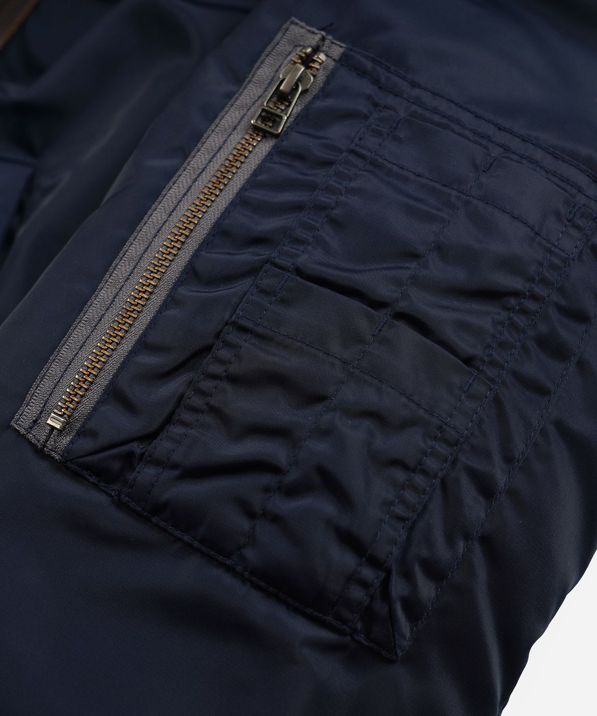 프리즘웍스(FRIZMWORKS) ACTIVE MA-1 HOODED PARKA _ NAVY