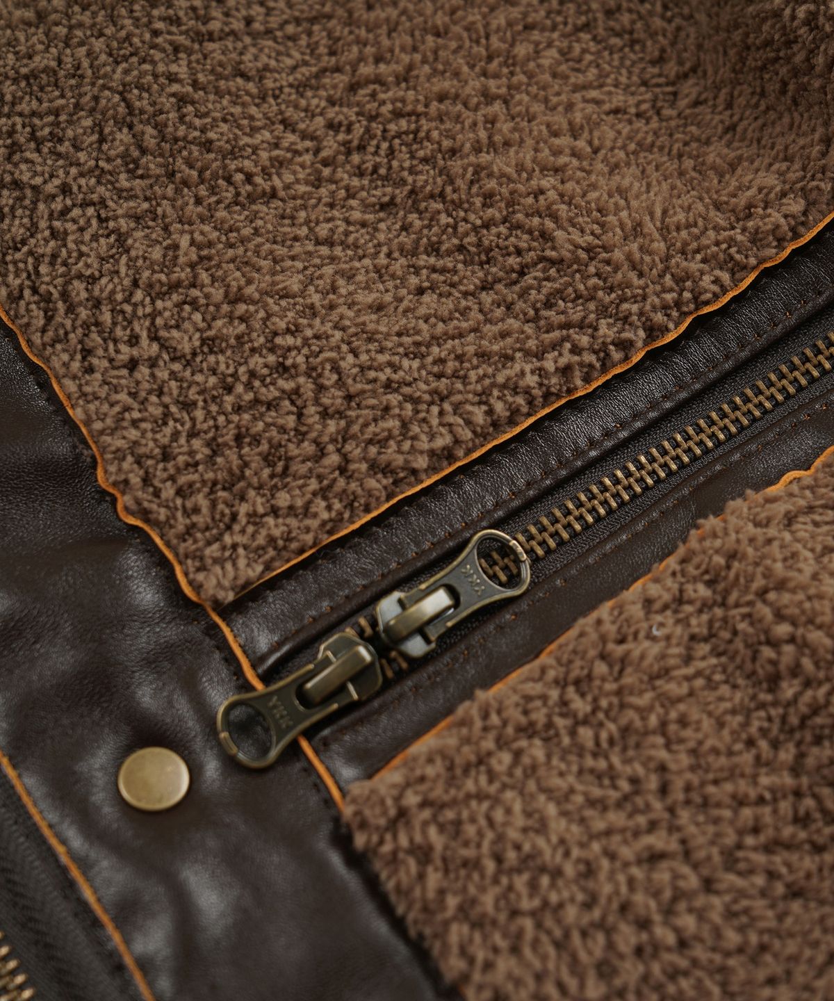 프리즘웍스(FRIZMWORKS) WAXED COWHIDE REVERSIBLE LINER JACKET _ BROWN
