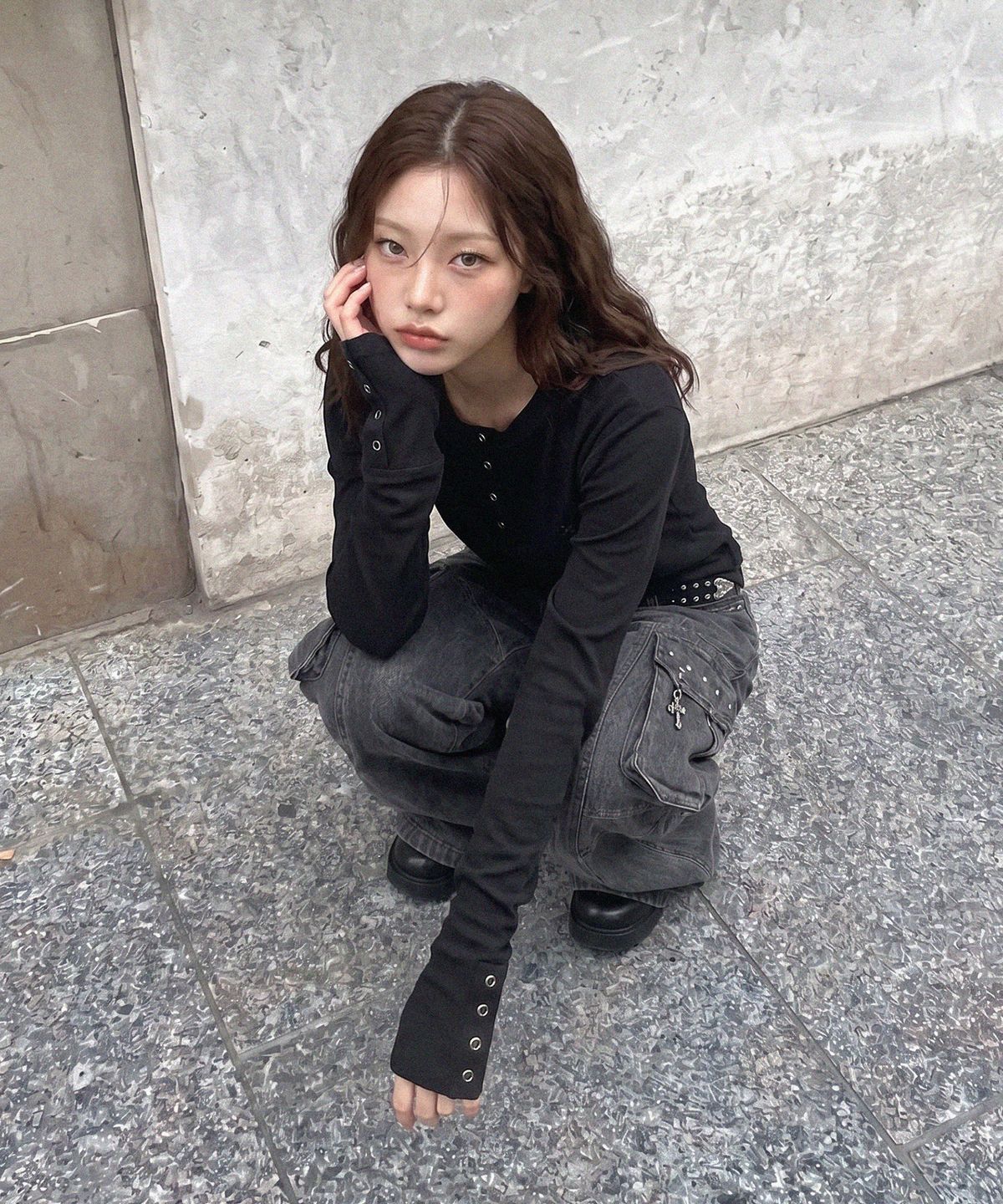 엘엑스티(LXT) 코튼 블렌드 스냅 헨리넥 롱슬리브 [블랙]