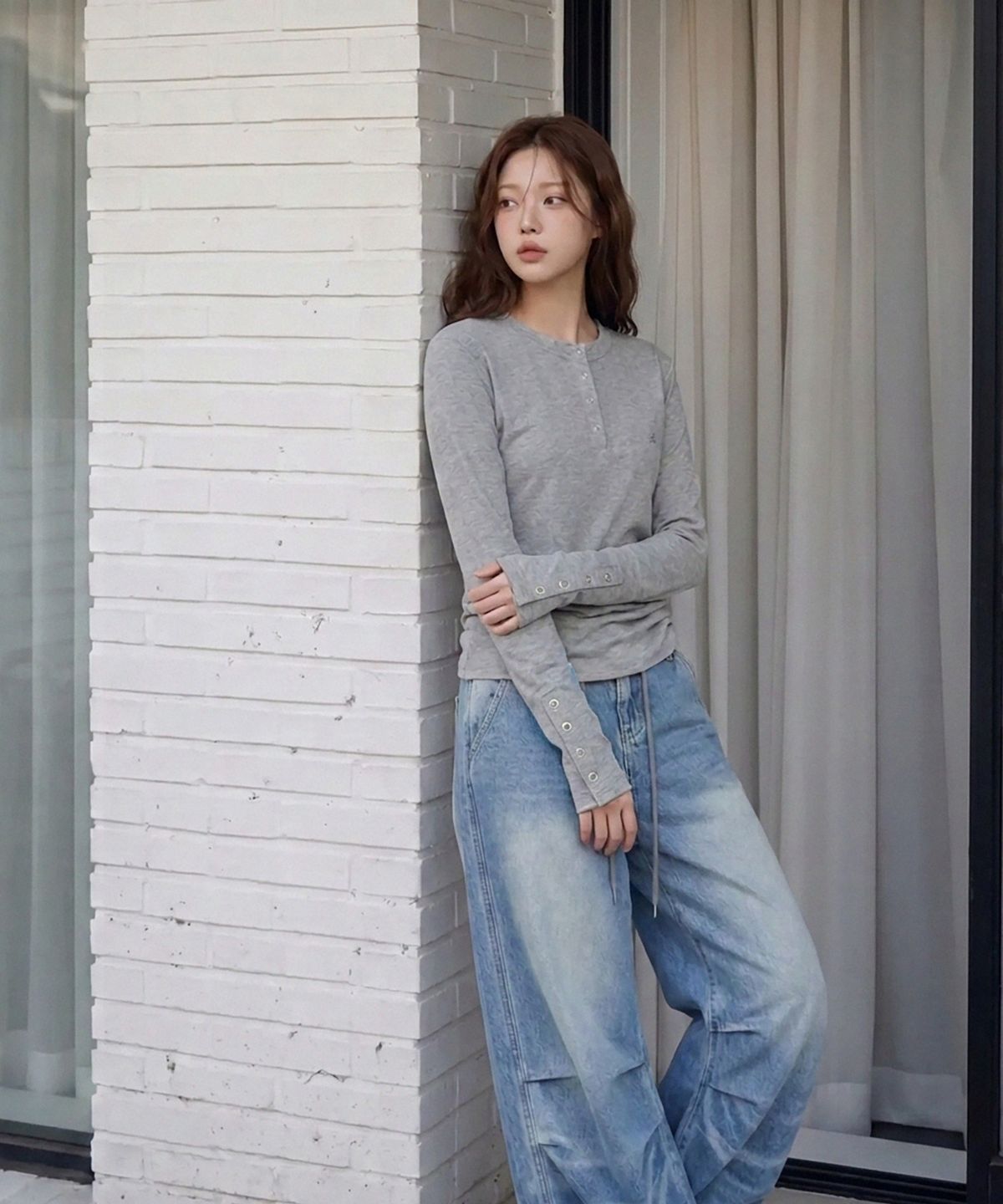 엘엑스티(LXT) 코튼 블렌드 스냅 헨리넥 롱슬리브 [그레이]