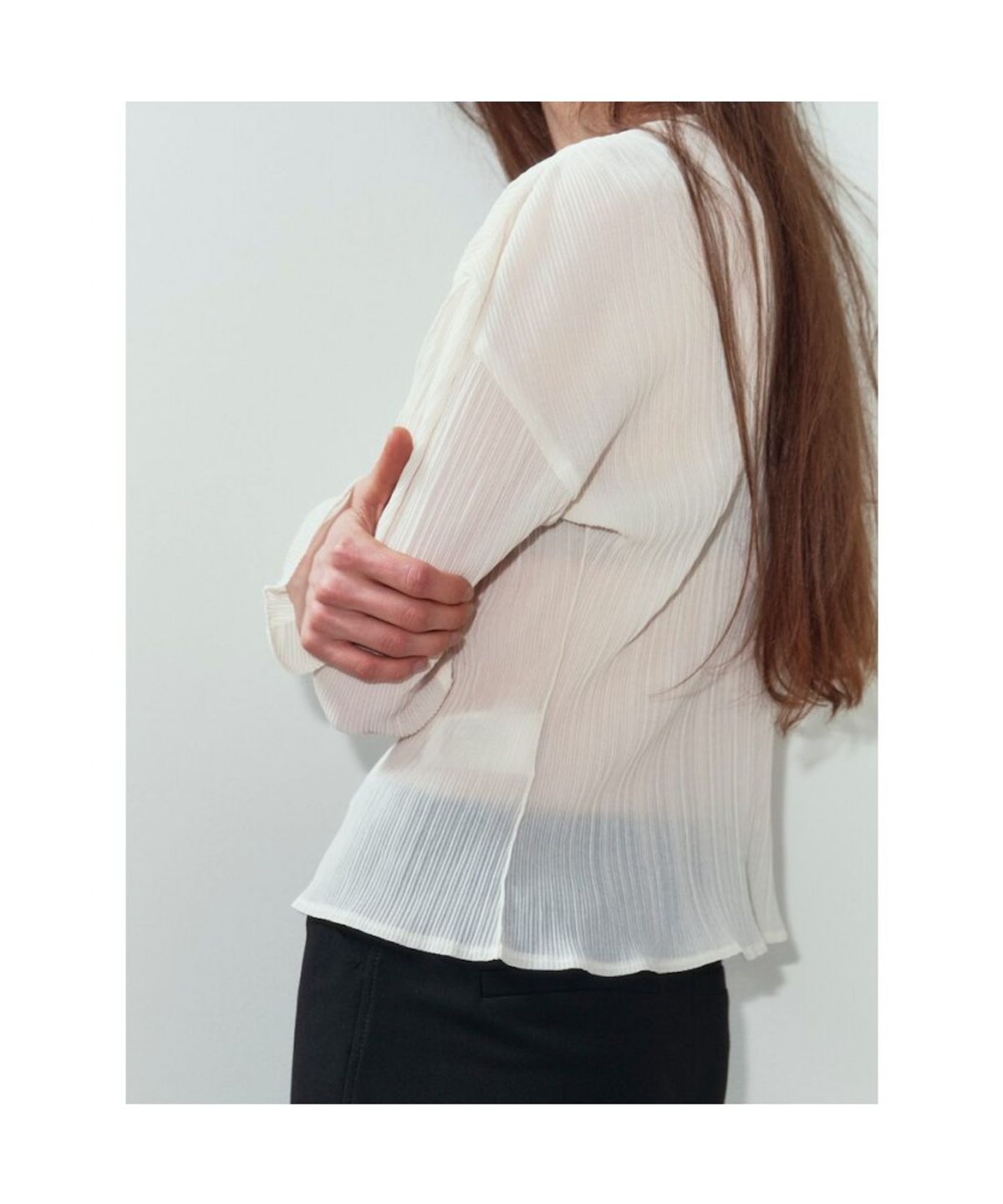 앙개(ANGGAE) Pleats Cardigan  Ivory