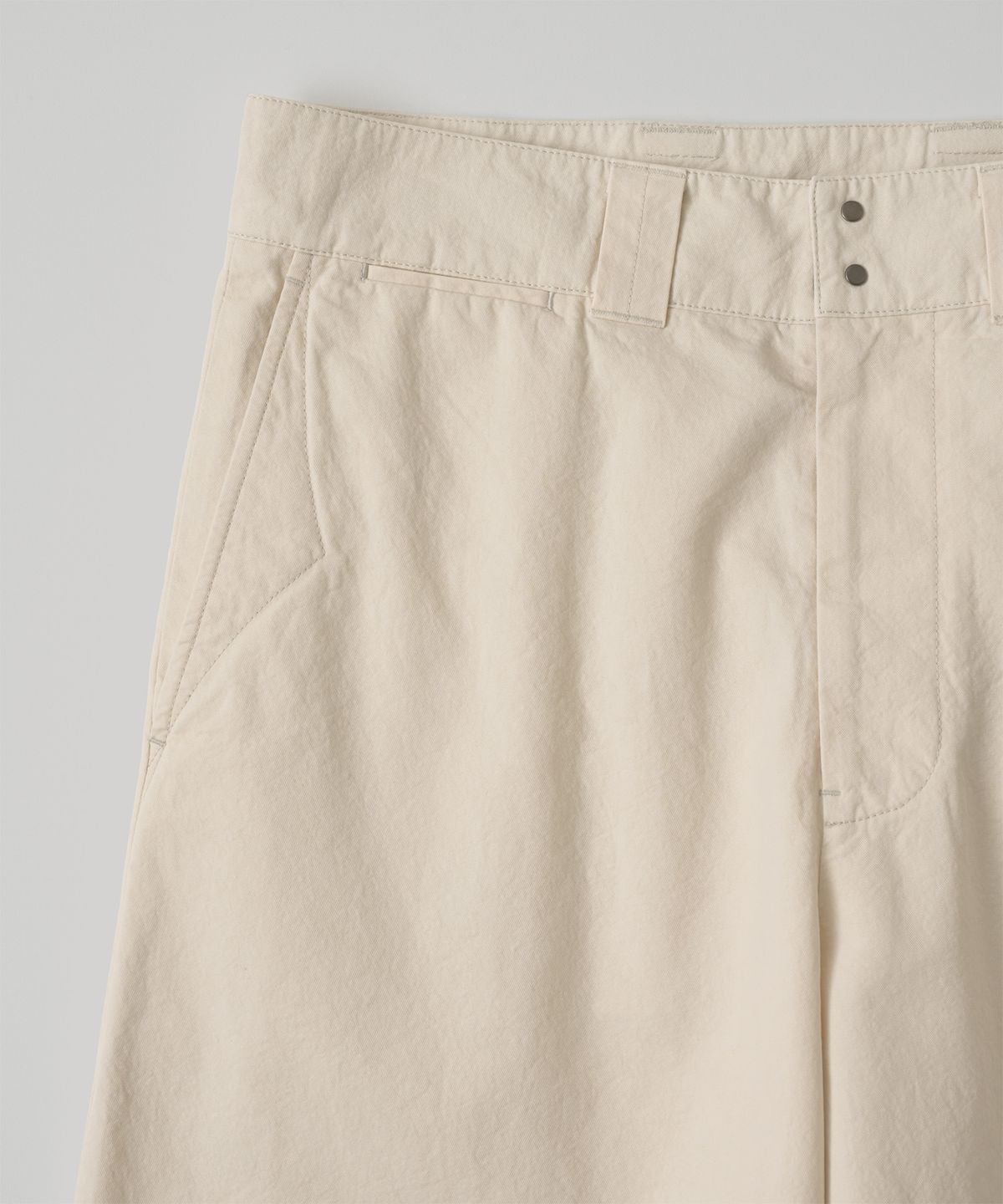 어나더 오피스(ANOTHER OFFICE) [AW] French Officer Pants (Ecru)