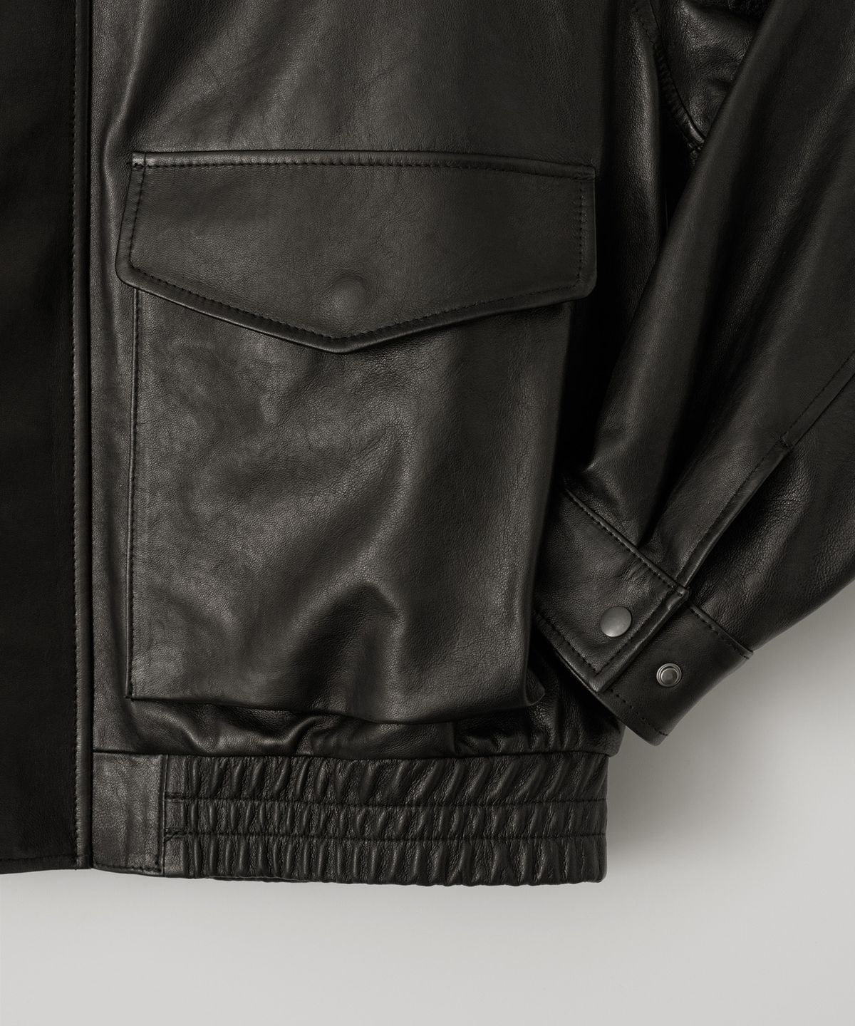어나더 오피스(ANOTHER OFFICE) Lambskin Stand-Collar Blouson (Black)