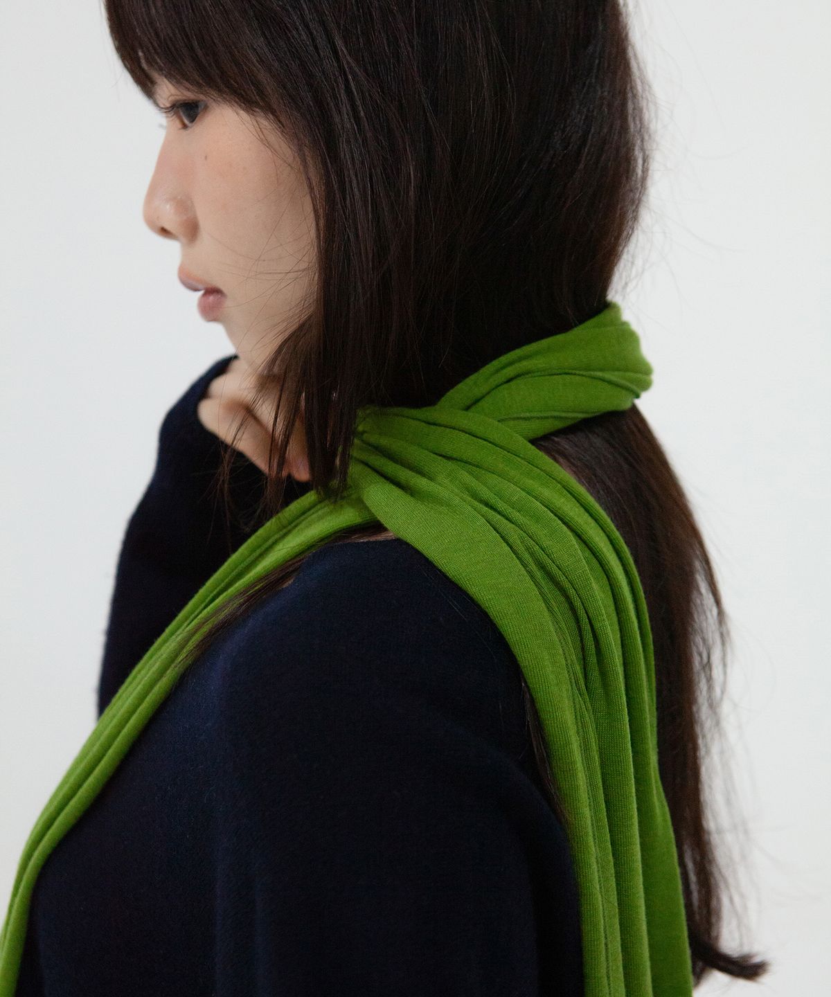 지지(GEEGEE) soft tencel long scarf - green
