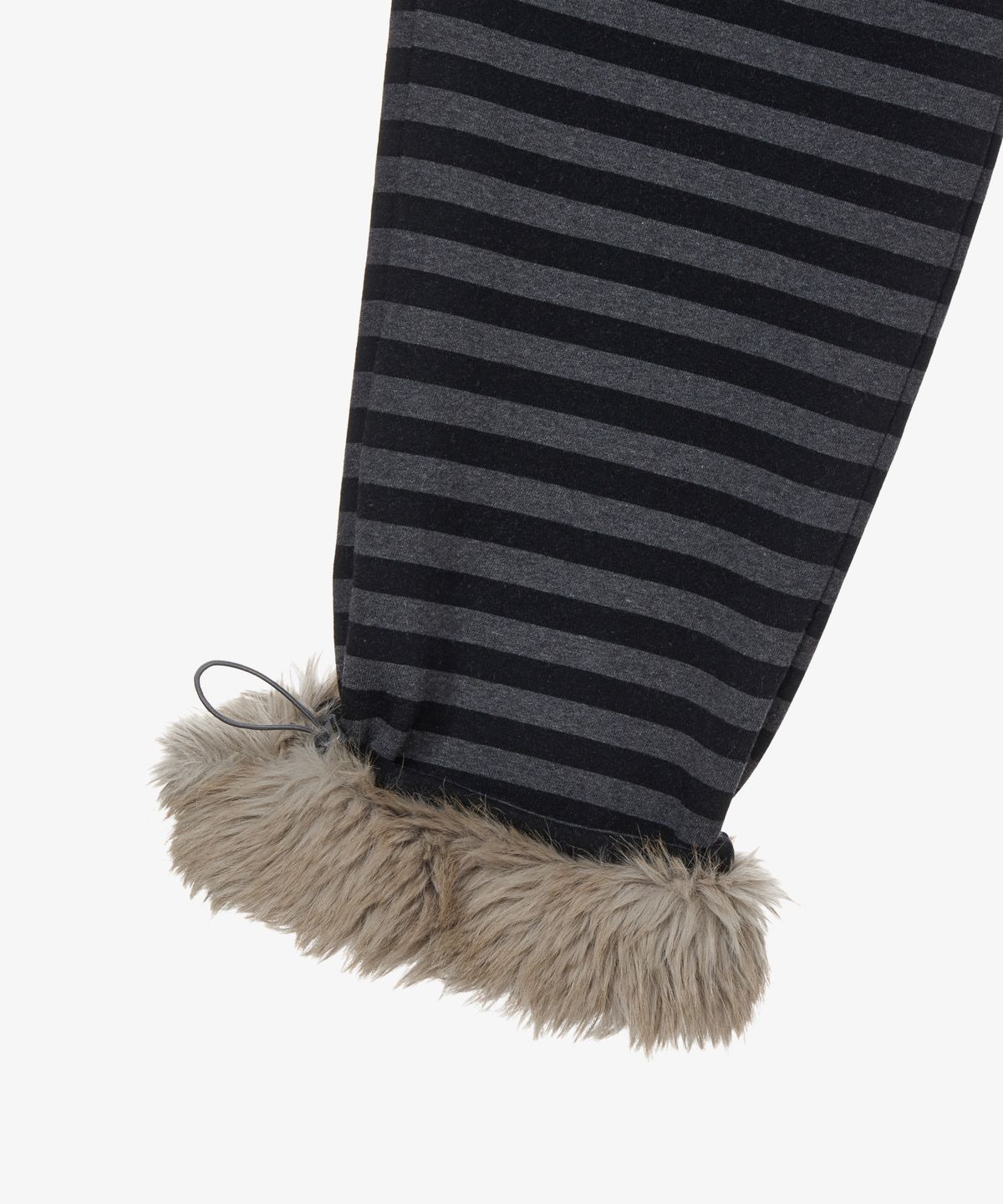 에이이에이이(AEAE) STRIPE FUR SWEATPANTS [CHARCOAL]