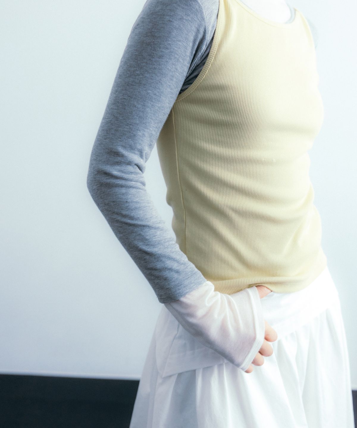 이요우아(IYOWUAH) Two-Way Sleeveless, Yellow