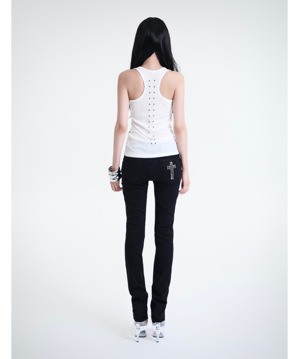 쿄이(KYOIII) SEQUIN FACE SLEEVELESS (WHITE)