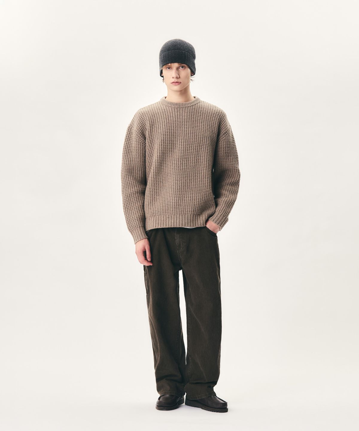 에스피오나지(ESPIONAGE) Heavyweight Waffle Knit Sweater Dust