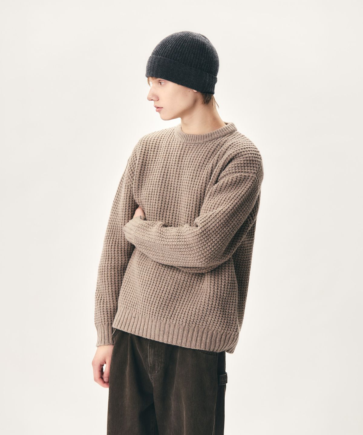 에스피오나지(ESPIONAGE) Heavyweight Waffle Knit Sweater Dust