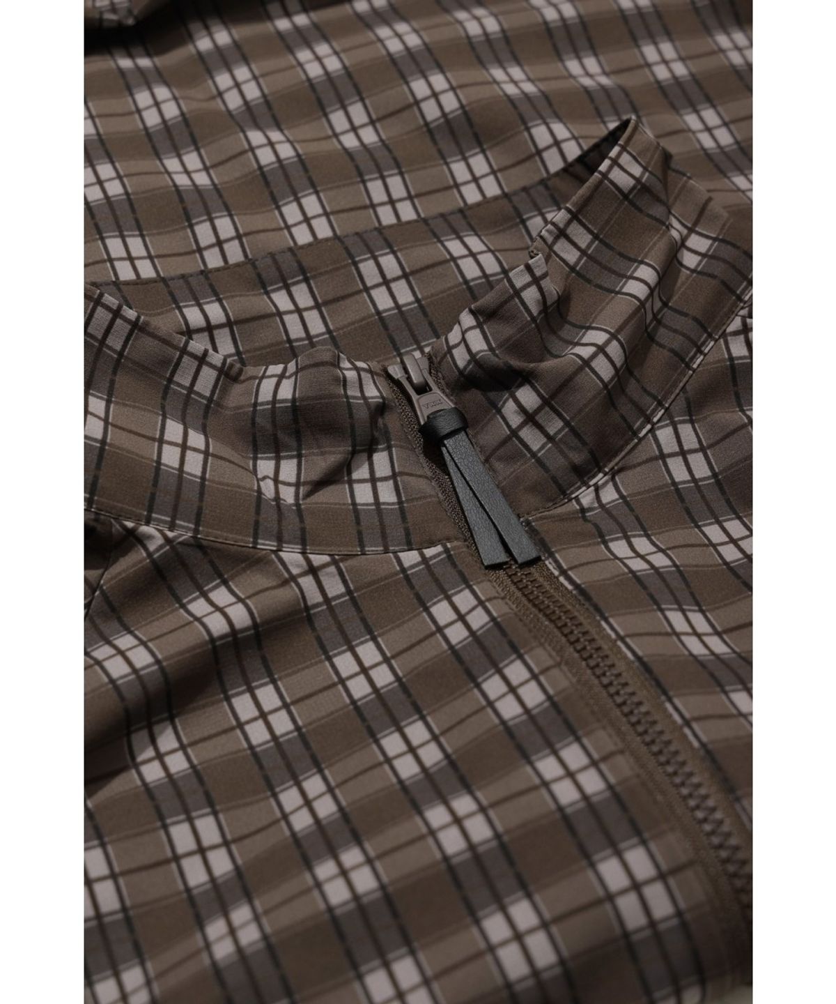 왁(WAAC) [WAAC X JONES] Men s Essential Pullover WMUAA26670BRX