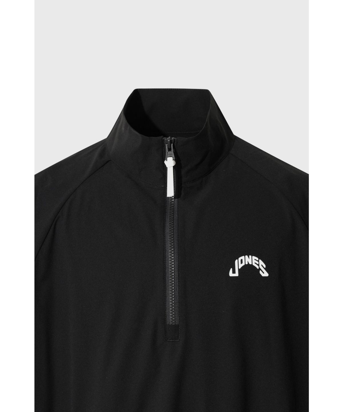 왁(WAAC) [WAAC X JONES] Men s Essential Pullover WMUAA26670BKX