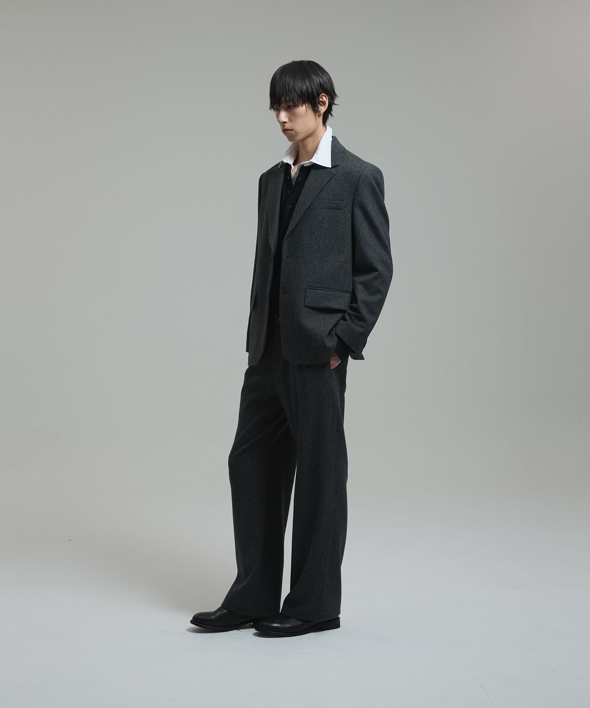 넌블랭크(NONBLANK) 울 플란넬 루즈핏 팬츠_MELANGE GREY