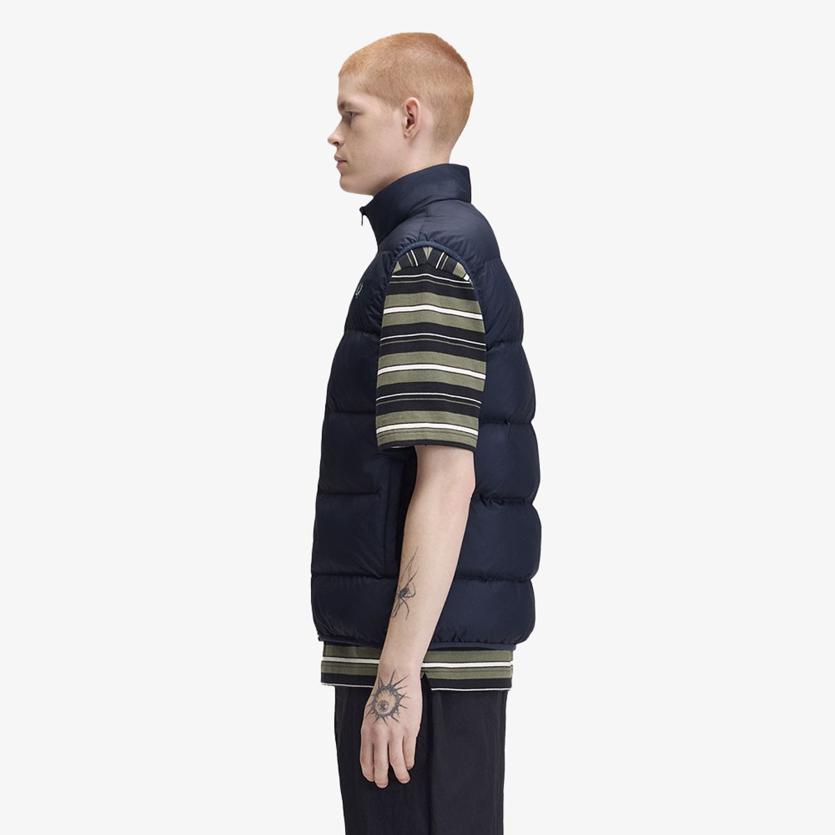프레드페리(FRED PERRY) [Sport] 인슐레이트 베스트 - 다크에어포스 AFPM2G38522-46B