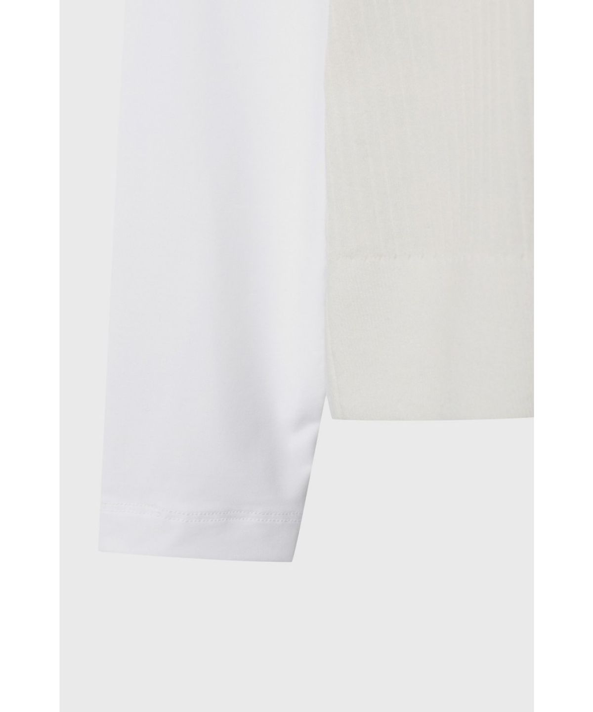 왁(WAAC) Women Faux Layered Knit Vest WWWAA26612IVX