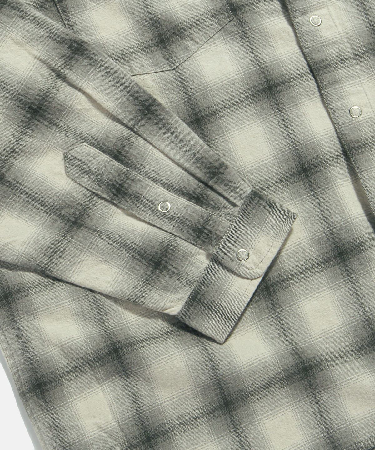 에스피오나지(ESPIONAGE) Ombre Plaid Western Shirt Grey