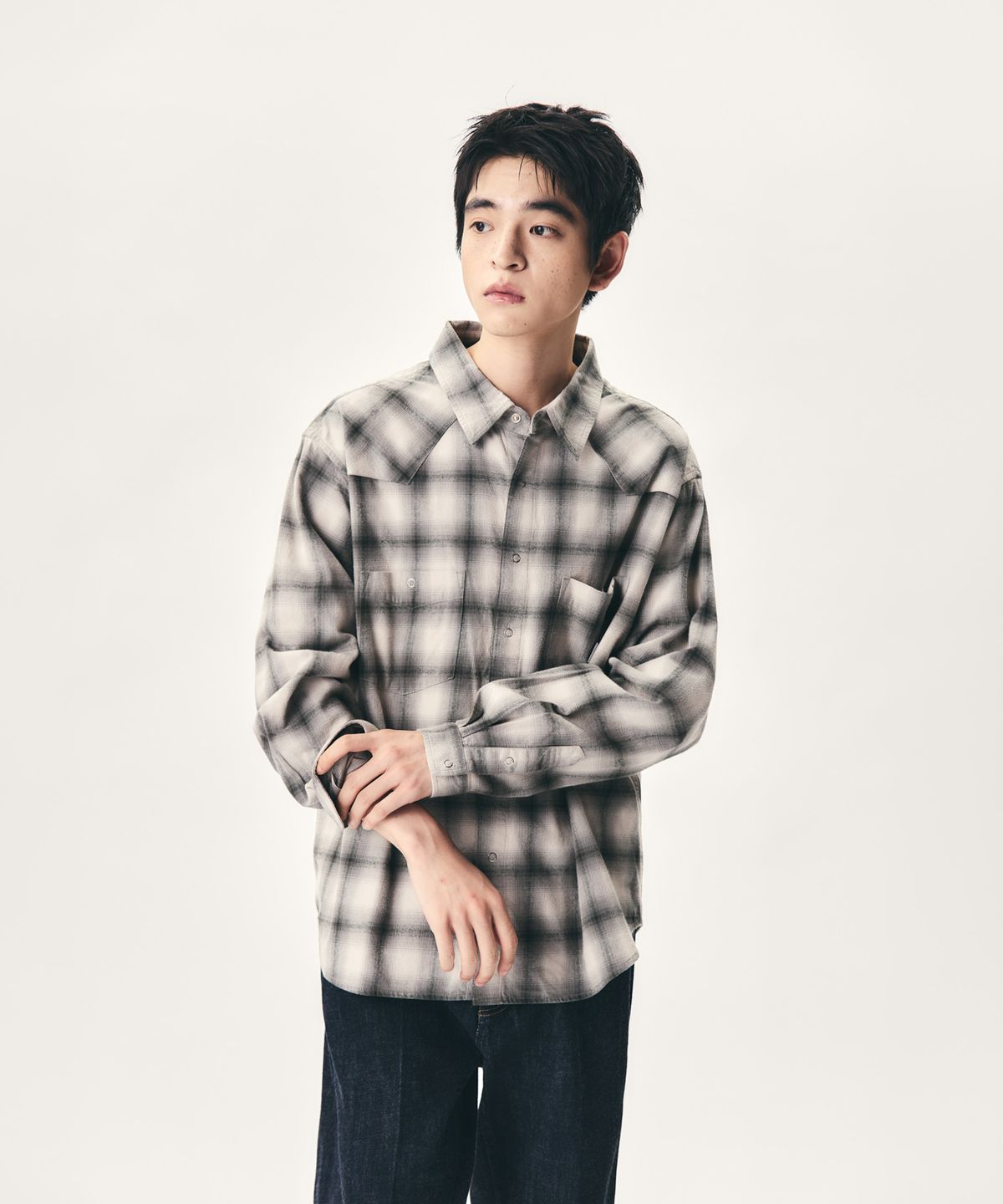에스피오나지(ESPIONAGE) Ombre Plaid Western Shirt Grey