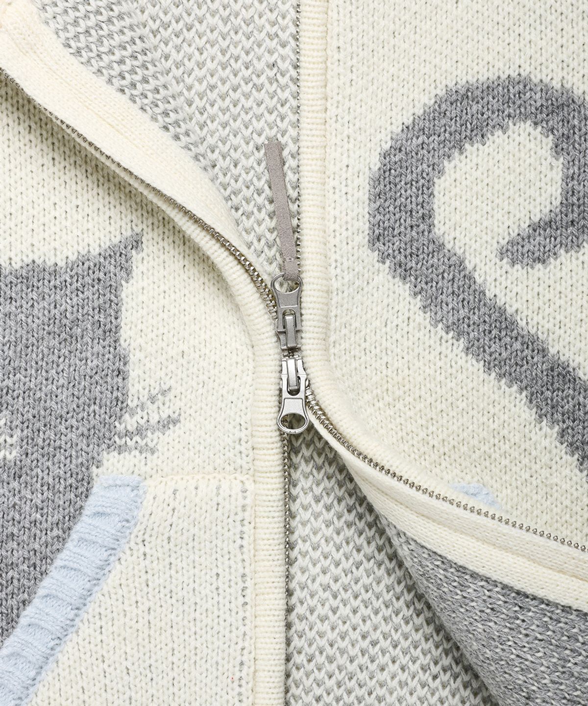 카비시(CAVISH) CATS BUTTON ZIP UP CARDIGAN IVORY(CV2GFUK681A)