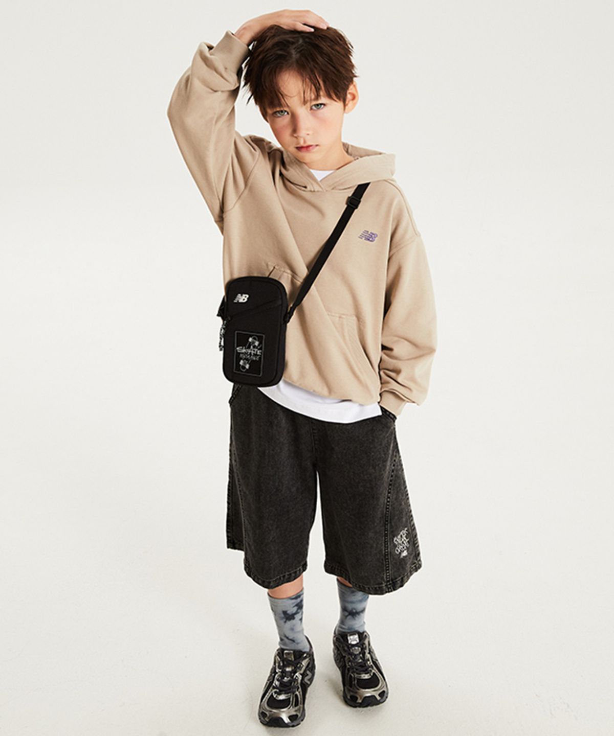 뉴발란스 키즈(NEWBALANCEKIDS) 레터 포인트 후드티 NK9CG4905U35