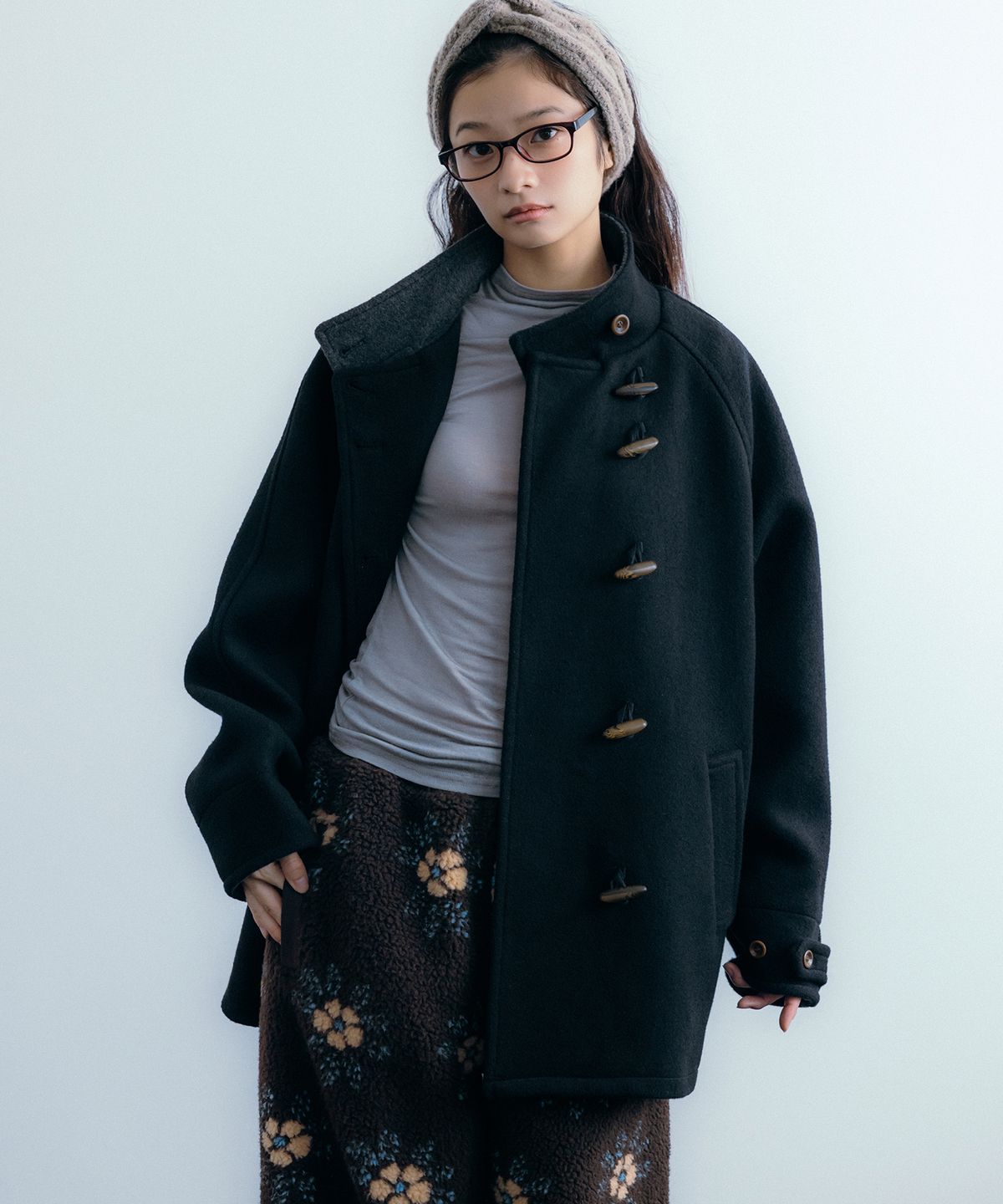 이요우아(IYOWUAH) Wool Blend Duffle Half Coat, Black