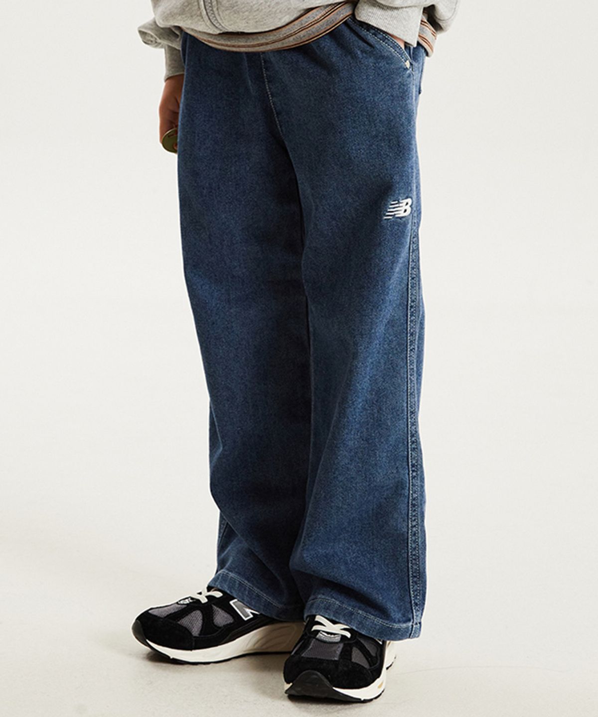 뉴발란스 키즈(NEWBALANCEKIDS) 스트레이트 데님 팬츠 NK9TG4903U55