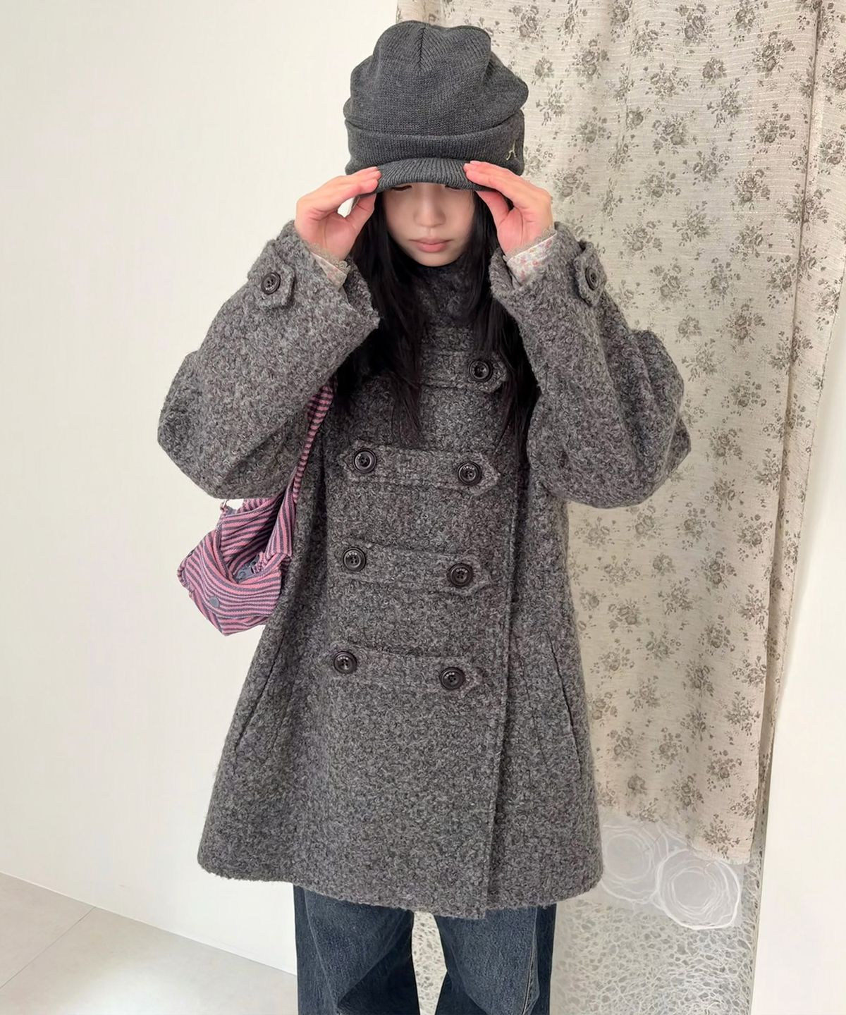 에이이에이이(AEAE) BIG BUTTON HALF COAT [CHARCOAL]