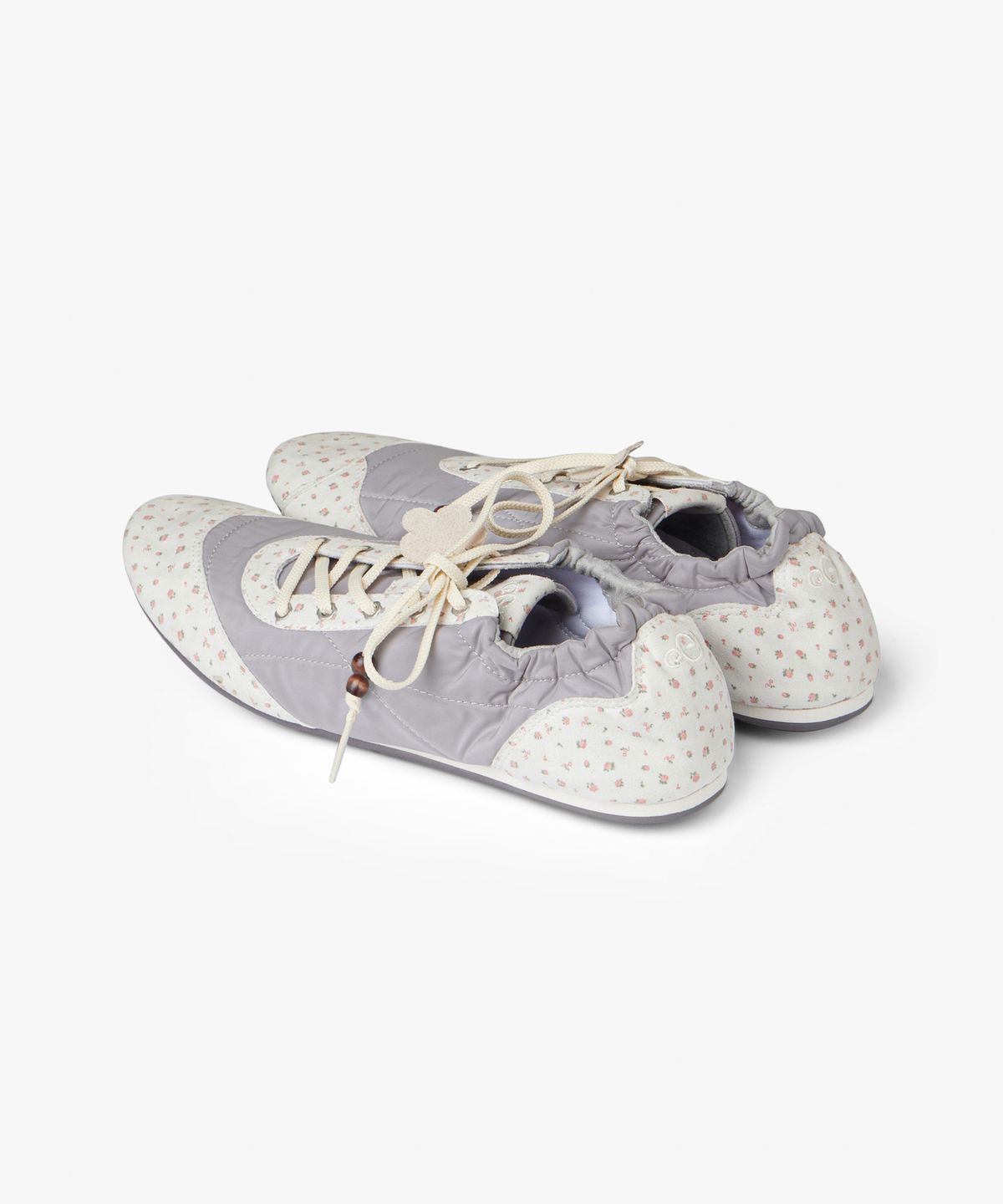 에이이에이이(AEAE) AEAE FLOWER TRAINER [LIGHT GREY]