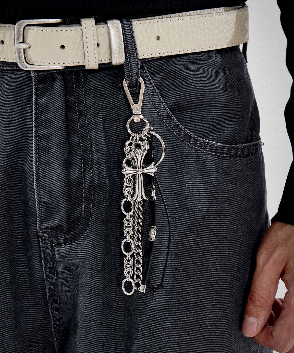 스칼렛또블랙(SCALETTOBLACK) EB021 Grunge Cross Keyring