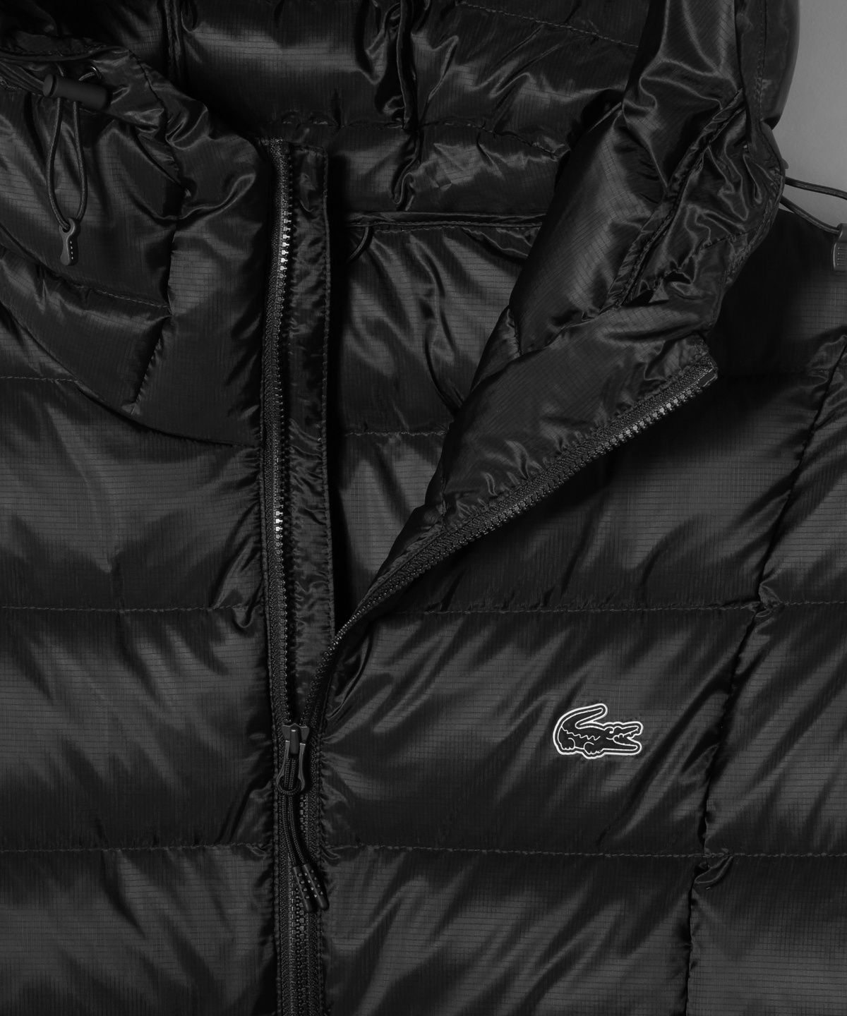 라코스테(LACOSTE) 남성 초경량 후드 다운 점퍼 AH459-56N 031