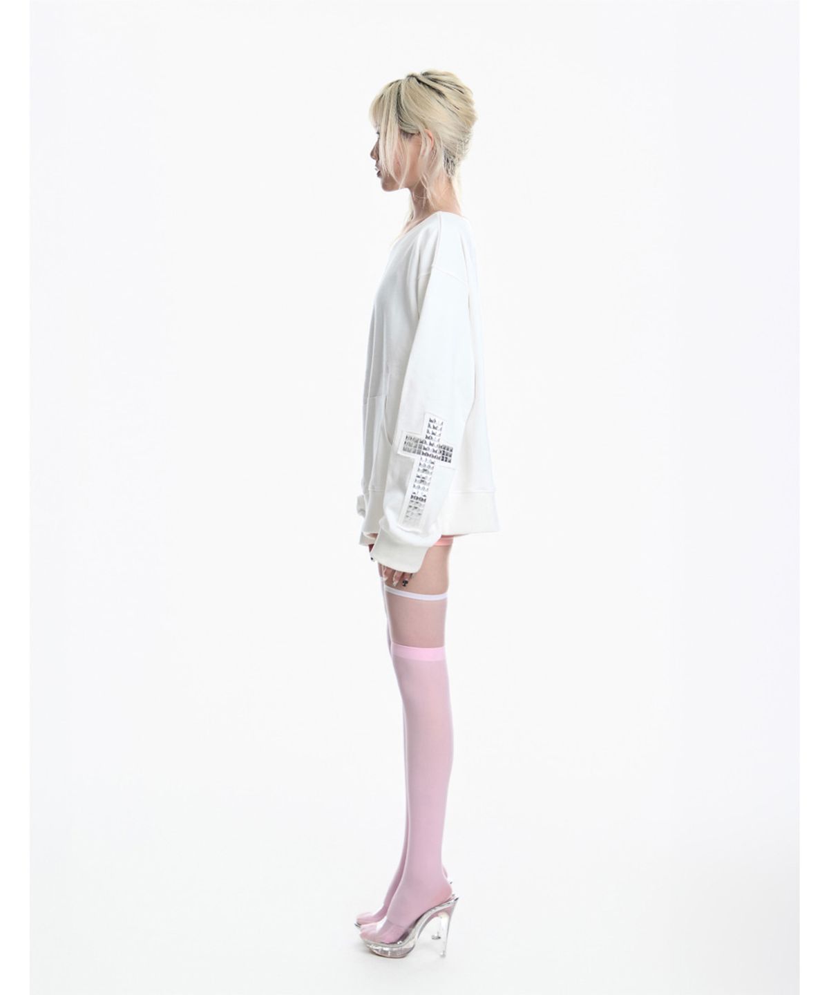 쿄이(KYOIII) CROSS SHOULDER SWEATSHIRT(WHITE)
