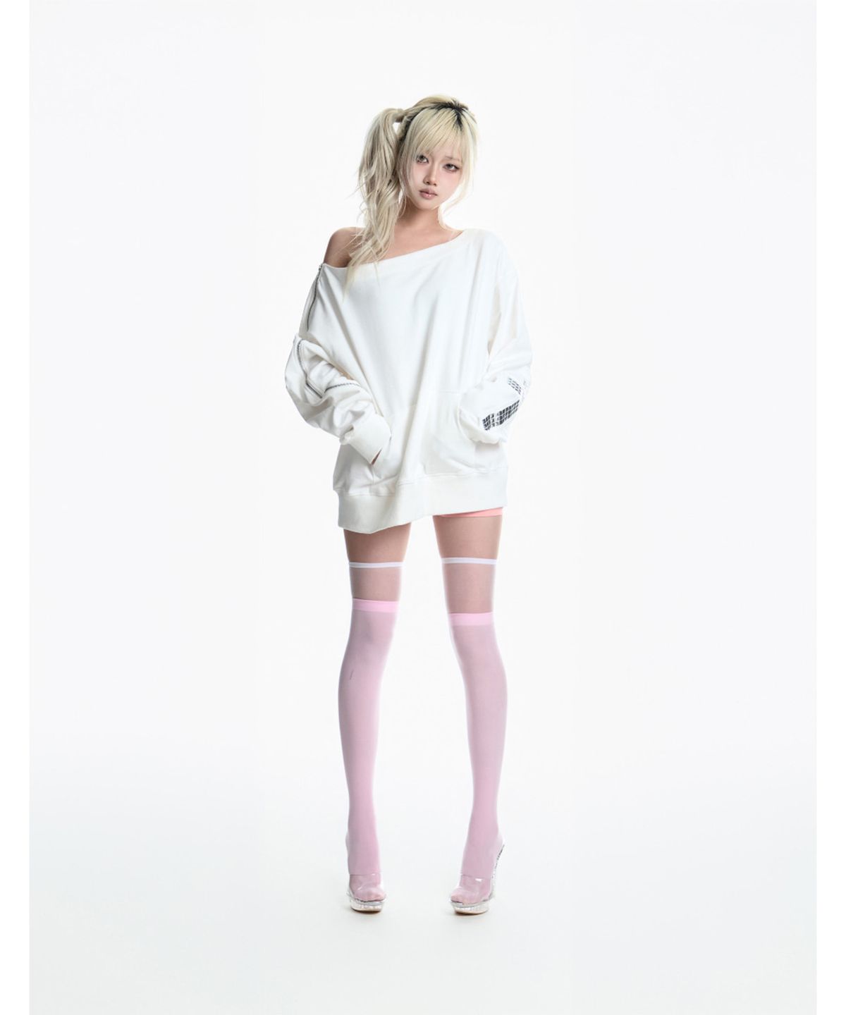 쿄이(KYOIII) CROSS SHOULDER SWEATSHIRT(WHITE)