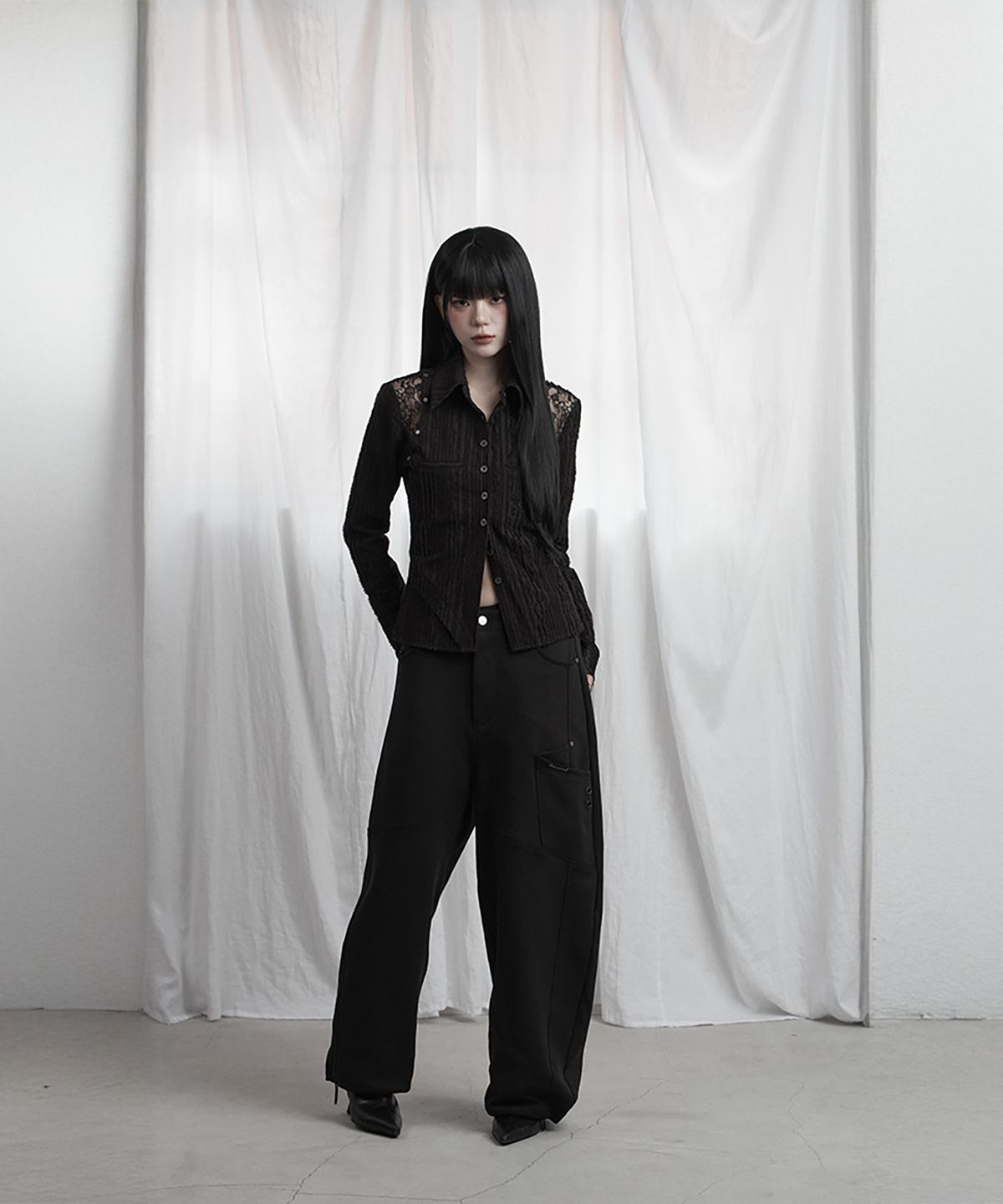 에트오소메(ETRE AU SOMMET) Panel Pocket Wide Training Pants (Black)