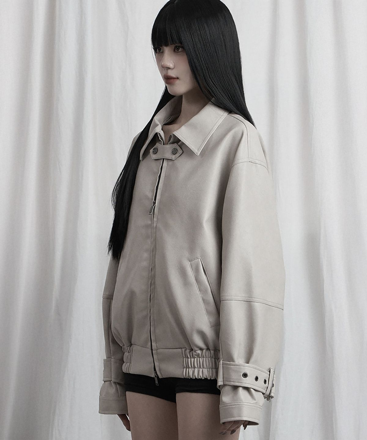 에트오소메(ETRE AU SOMMET) Cross Lace Leather Jumper (Beige)