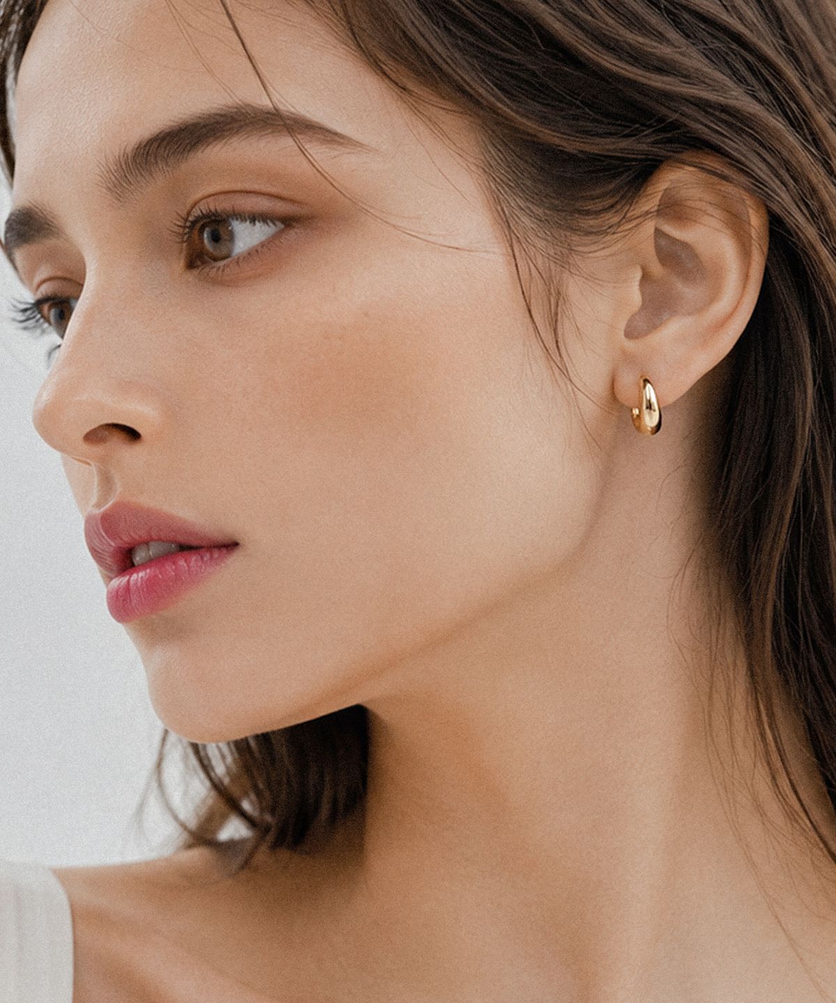 바이브나인(Vibe9) V9 Essential 01 mini hoop Earrings