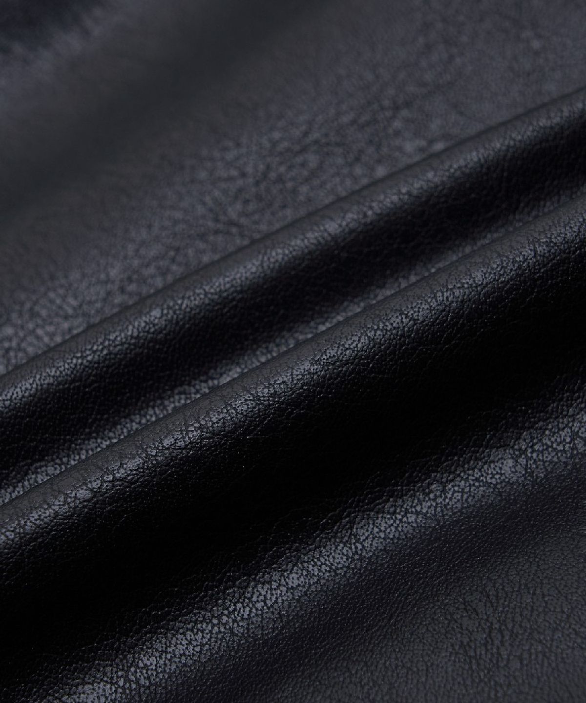 엠엘비(MLB) 빈티지 페이크 레더자켓 NY (Black)