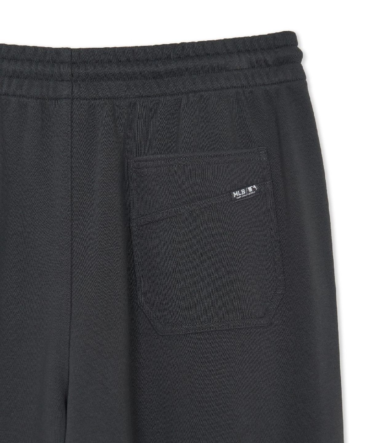 엠엘비(MLB) 베이직 스몰로고 스터드 와이드 팬츠 LA (D.Charcoal Grey)