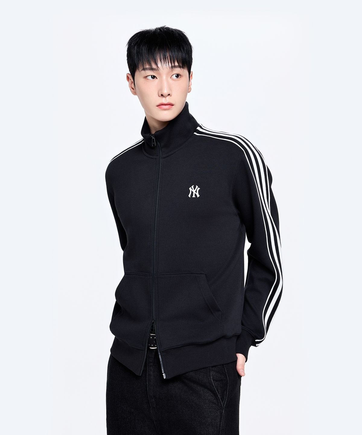 엠엘비(MLB) 바시티 테잎 트랙탑 NY (Black)