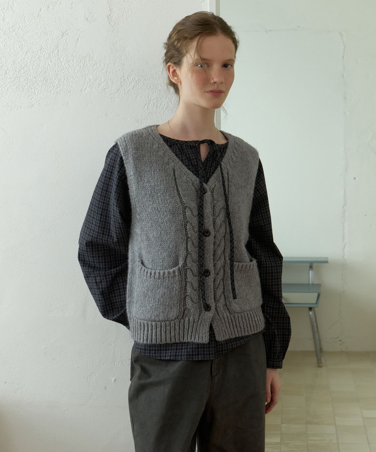 더미튼(THEMITTEN) Arbor knit vest (gray)