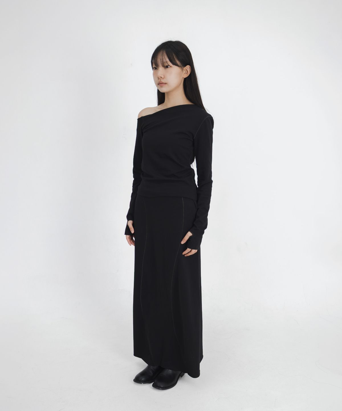 고리(GORI) Wave Maxi Skirt (black)