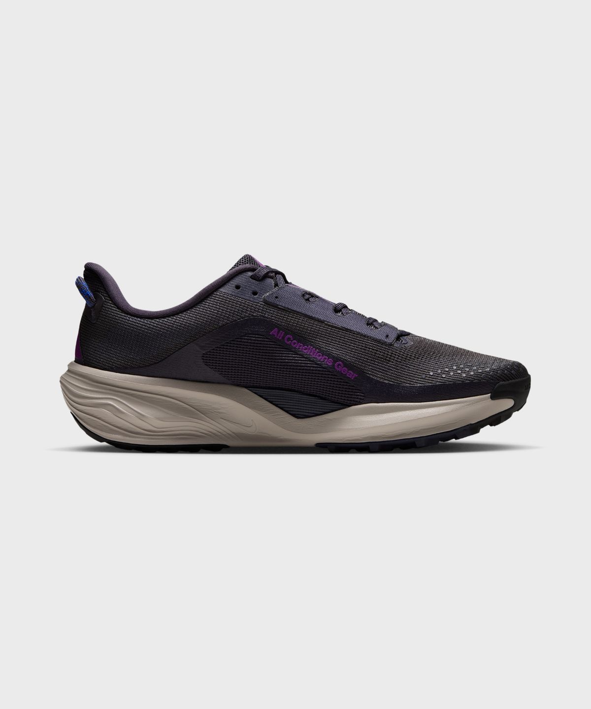 나이키(NIKE) ACG 페가수스 트레일 M - 그리드아이언:레이서 블루:비비드 퍼플:크림 II / HV8116-007