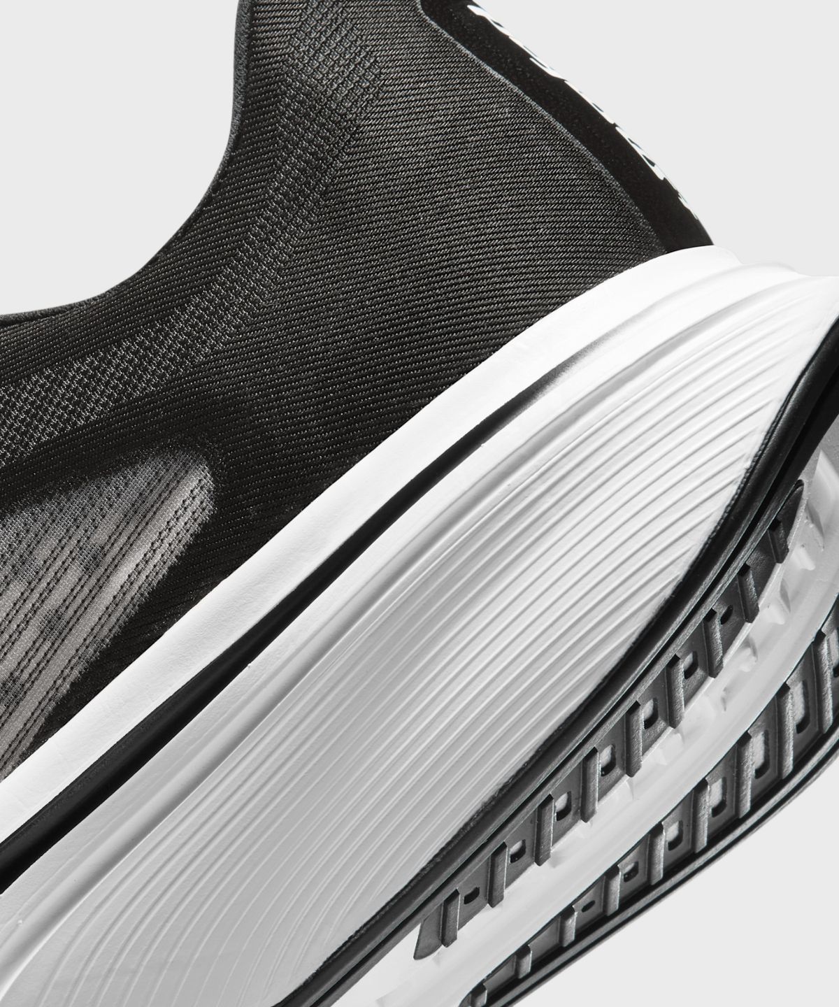나이키(NIKE) 페가수스 플러스 2 M - 블랙:스모크 그레이:화이트 / IM2541-002
