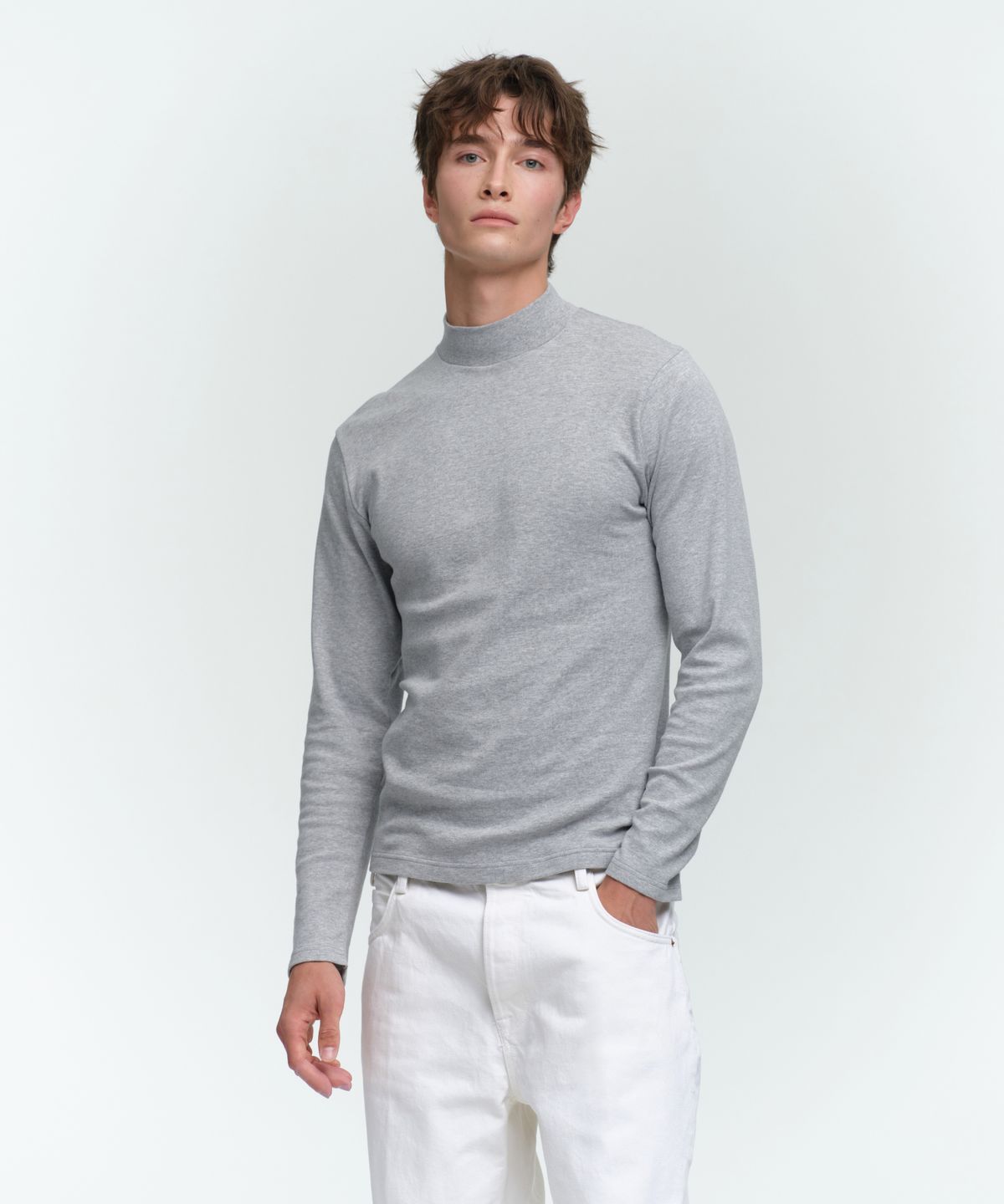헤인즈(HANES) 오리지널스 브러쉬드 코튼 모크넥 롱 슬리브 티셔츠 헤더 그레이