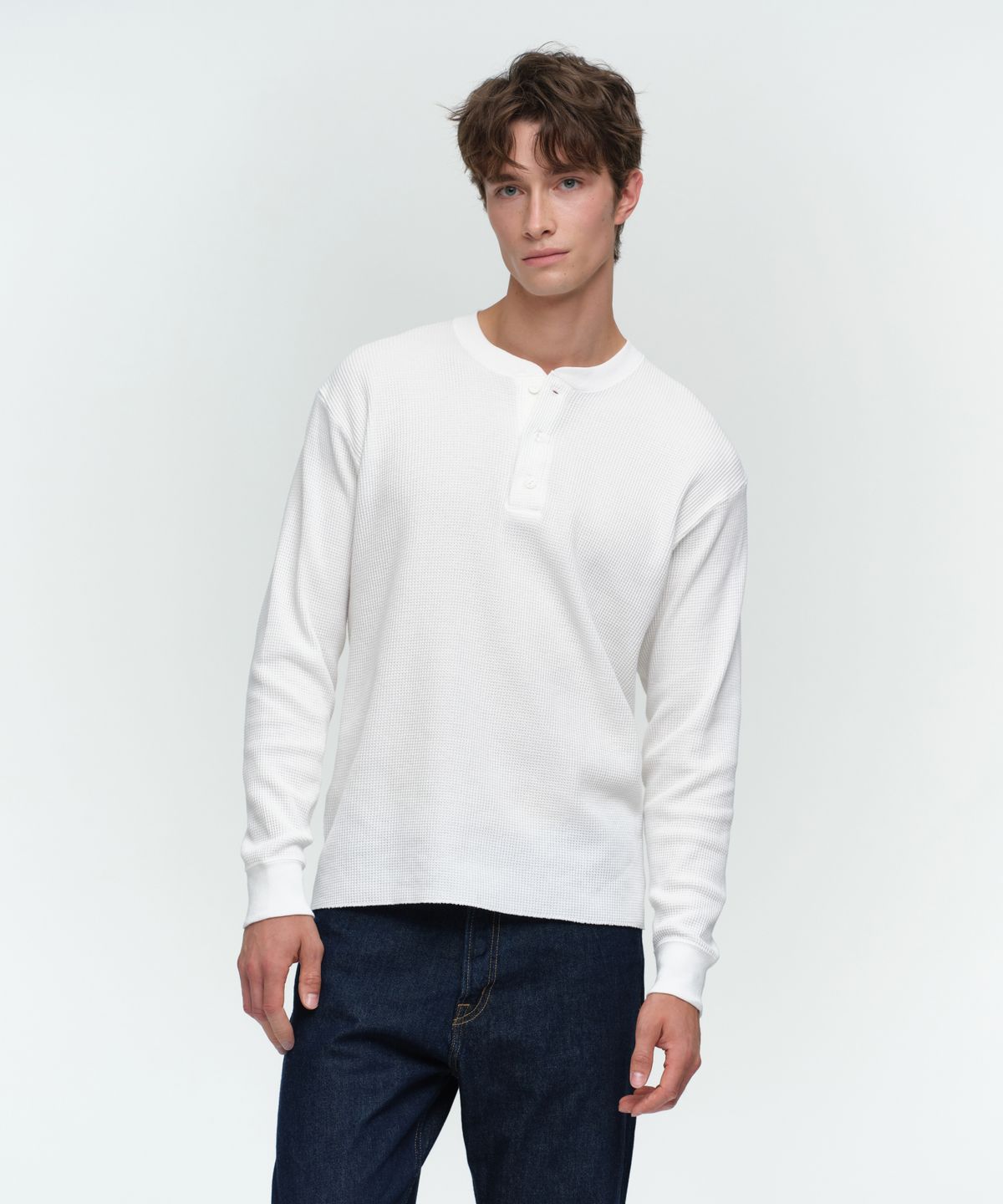 헤인즈(HANES) 써멀 탑 헨리넥 롱 슬리브 티셔츠 화이트