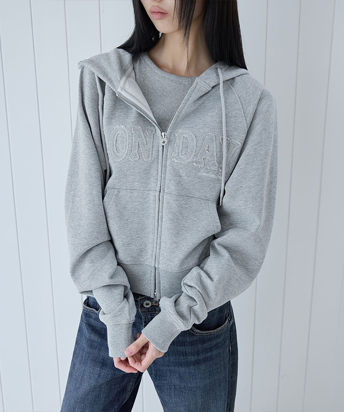 런던다다(LONDONDADA) Logo Patch Crop Hoodie Zip-up, M.GREY