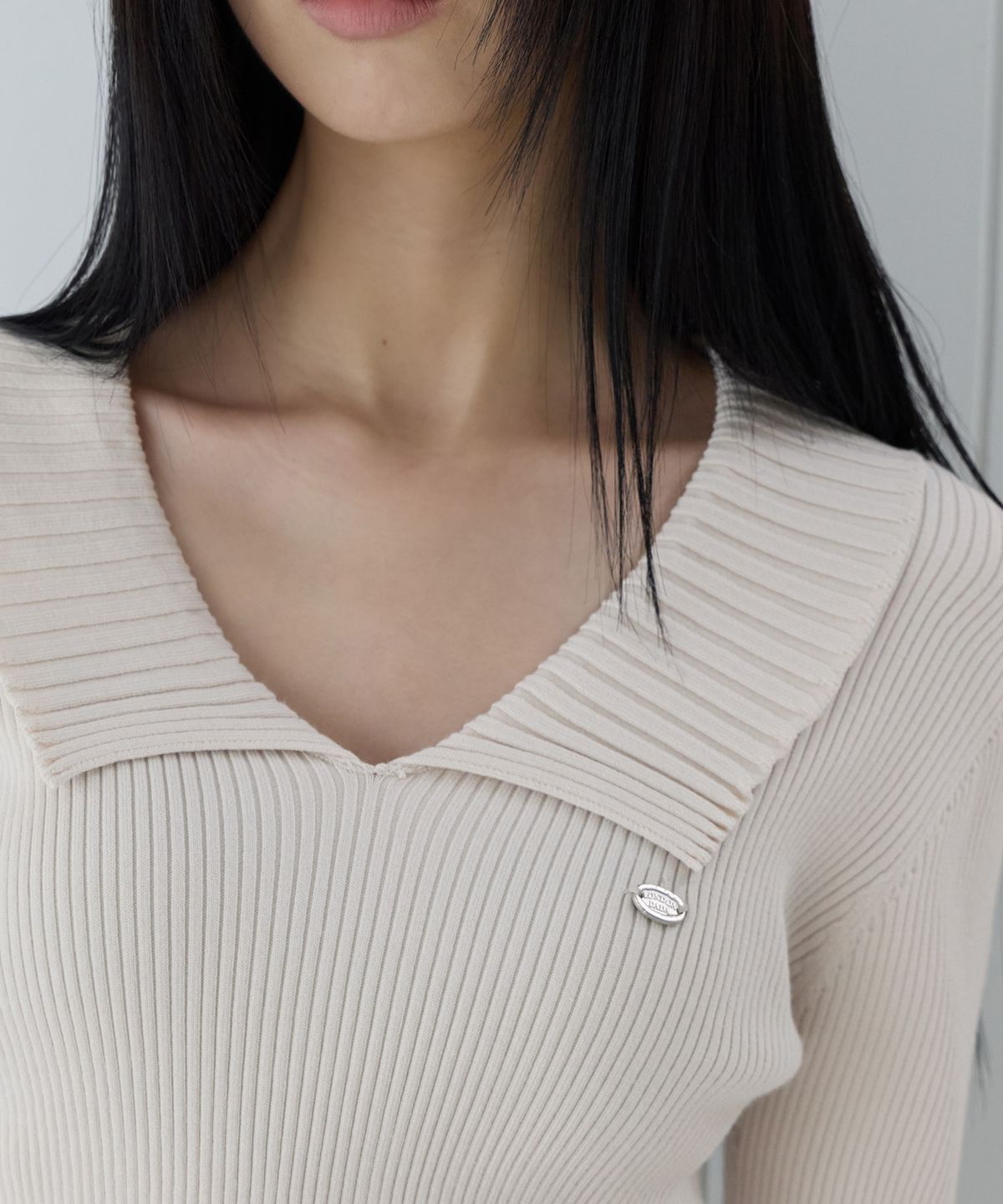 런던다다(LONDONDADA) Open Collar Rib Knit Top, 2colors